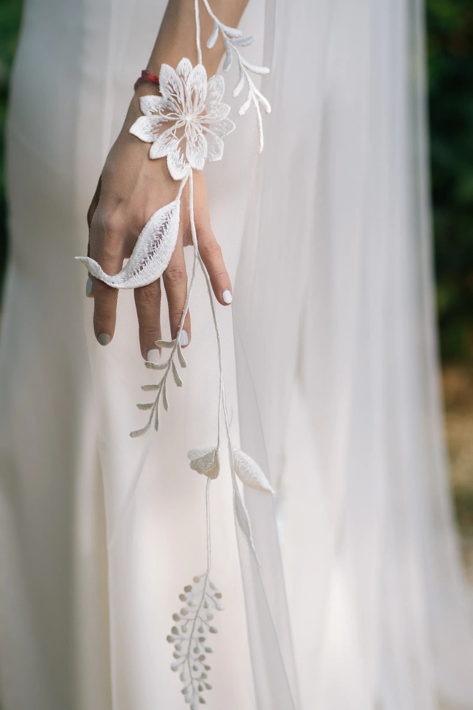 Hannah signature wedding veil